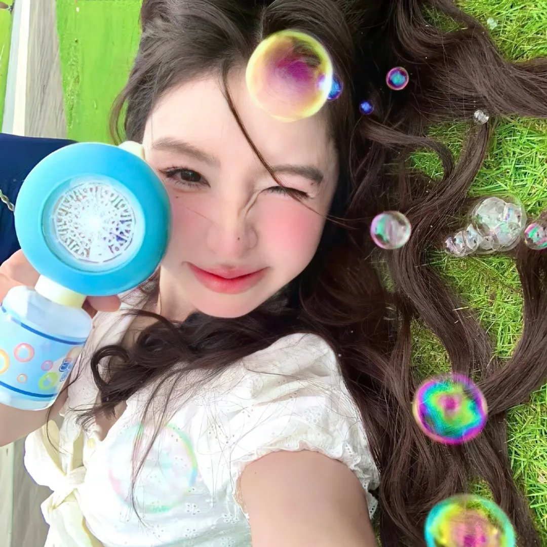 九个女仔一只鬼